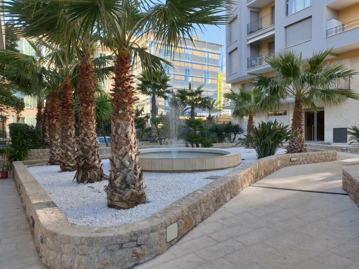 Cocooning Lägenhet Menton Exteriör bild
