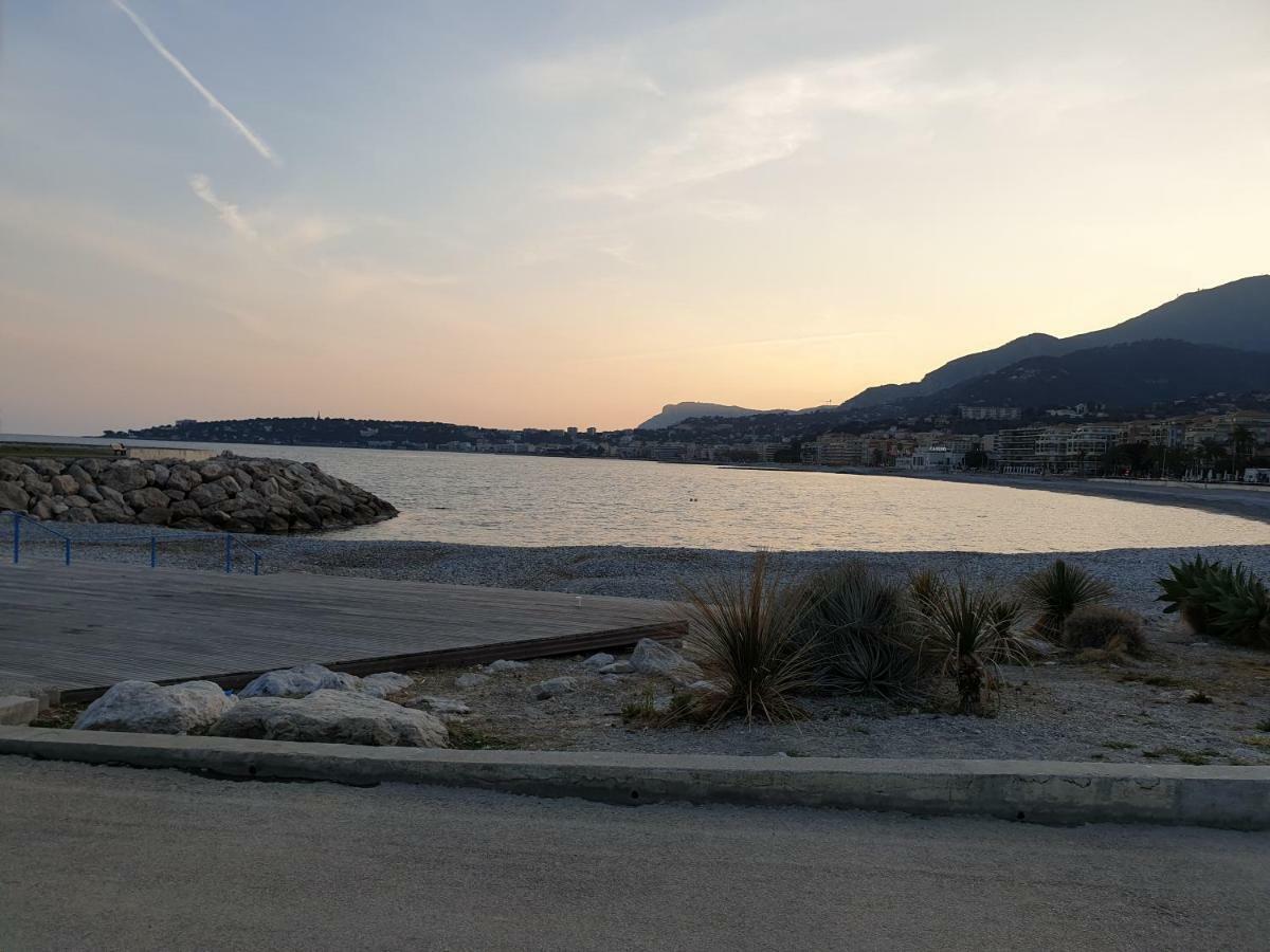 Cocooning Lägenhet Menton Exteriör bild